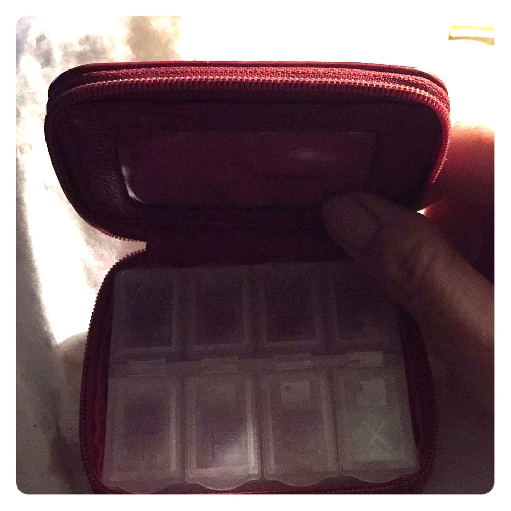 Medicine travel case